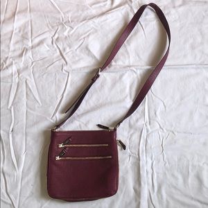 Wine crossbody